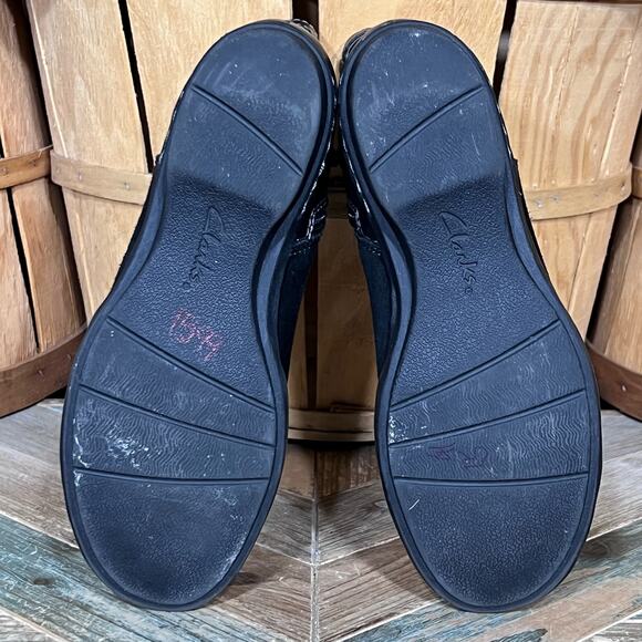 Clarks Bendables Whistle Ranch Black Suede Leather Zip-Up Mid Boots Women Size 7 - Picture 11 of 12